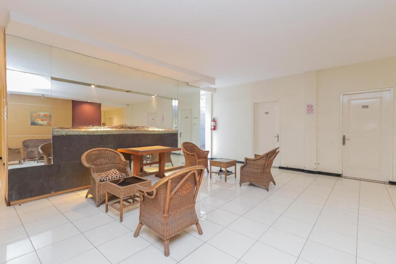 Hotel Jawa Surabaya Exterior photo